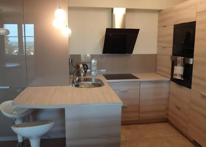 Nowoczesny Z Duzym Tarasem Parking Podziemny *